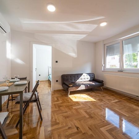 Apartman Grand Lägenhet Zagreb Exteriör bild